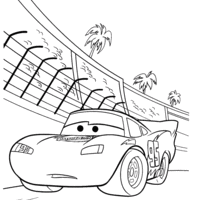 Desenho de Relâmpago McQueen triste durante competição para colorir