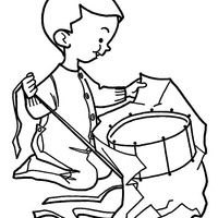 Desenho de Menino ganhando tambor de presente para colorir