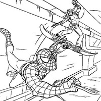 Desenho de Homem Aranha brigando para colorir