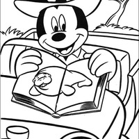 Desenho de Mickey no jipe do safari para colorir