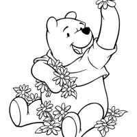 Desenho de Pooh no jardim de flores para colorir