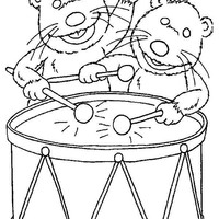 Desenho de Ursos tocando tambor para colorir