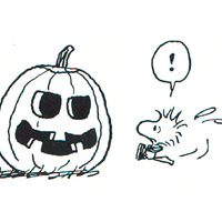 Desenho de Snoopy no Halloween para colorir
