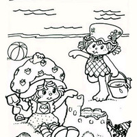 Desenho de Moranguinho e amiguinha se divertindo na praia para colorir