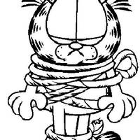 Desenho de Garfield enrolado na corda para colorir
