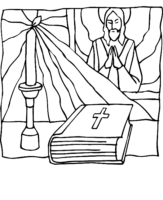 Biblia fechada ao lado da vela